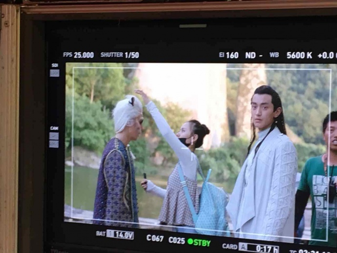 中國(guó)首位入圍IMATS大(dà)賽的(de)特效化(huà)妝師(shī)！